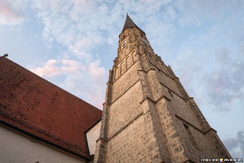 Gemeinde Reut Landkreis Rottal-Inn Taubenbach Pfarrkirche St. Alban Turm (Dirschl Johann) Deutschland PAN